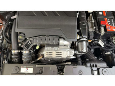 Citroen C4 X PureTech 130 S&S Plus EAT8 96 kW (131 CV) Citroen C4 X PureTech 130 S&S Plus EAT8 96 kW (131 CV)
