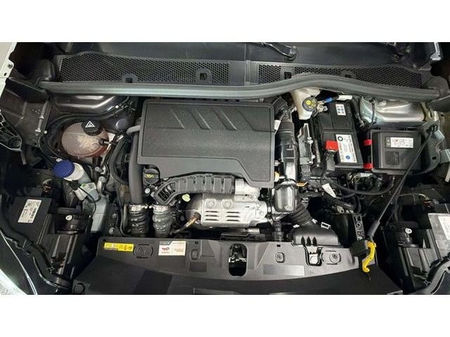 Peugeot2008 PureTech 130 S&S Allure EAT8 96 kW (130 CV) Vehículo usado en Barcelona - 20