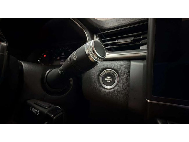 RenaultCaptur Zen TCe 96 kW (130 CV) EDC GPF Vehículo usado en Barcelona - 19