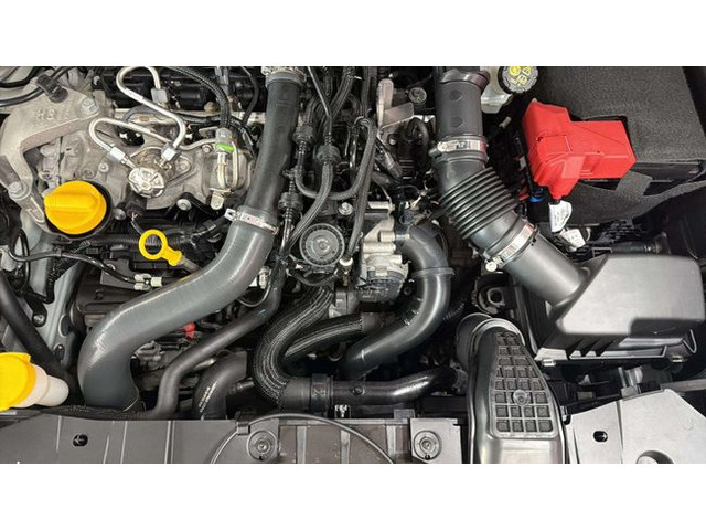 RenaultCaptur Zen TCe 96 kW (130 CV) EDC GPF Vehículo usado en Barcelona - 22