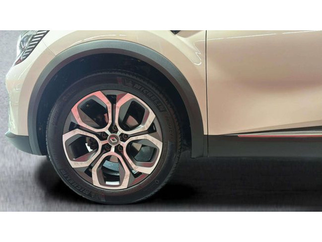 RenaultCaptur Zen TCe 96 kW (130 CV) EDC GPF Vehículo usado en Barcelona - 23