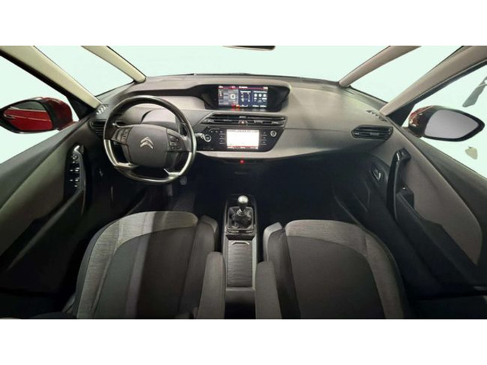 CitroenGrand C4 Picasso PureTech 130 6v S&S Feel 96 kW (130 CV) Vehículo usado en Barcelona - 7 CitroenGrand C4 Picasso PureTech 130 6v S&S Feel 96 kW (130 CV) Vehículo usado en Barcelona - 7