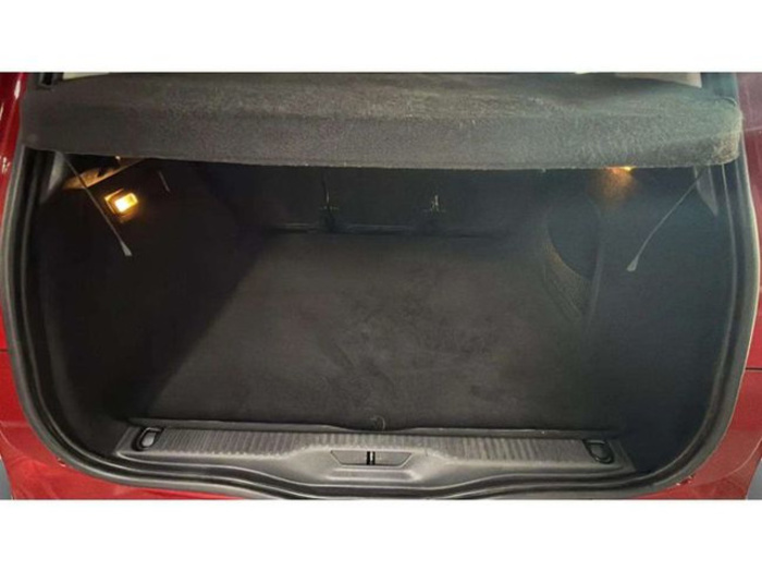 CitroenGrand C4 Picasso PureTech 130 6v S&S Feel 96 kW (130 CV) Vehículo usado en Barcelona - 16 CitroenGrand C4 Picasso PureTech 130 6v S&S Feel 96 kW (130 CV) Vehículo usado en Barcelona - 16