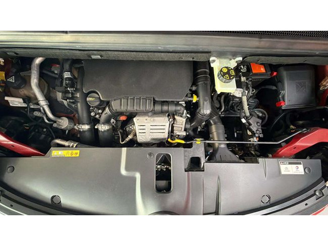 CitroenGrand C4 Picasso PureTech 130 6v S&S Feel 96 kW (130 CV) Vehículo usado en Barcelona - 18