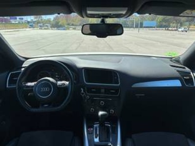 Audi Q5 S line 2.0 TDI clean diesel quattro 140 kW (190 CV) S tronic Audi Q5 S line 2.0 TDI clean diesel quattro 140 kW (190 CV) S tronic