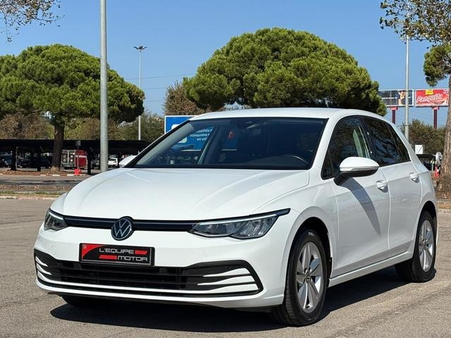 VolkswagenGolf Life 1.5 eTSI 96 kW (130 CV) DSG Vehículo usado en Barcelona - 2