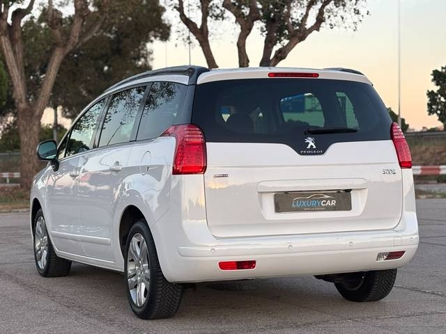 Peugeot5008 1.6 BlueHDi Allure EAT6 88 kW (120 CV) Vehículo usado en Barcelona - 6