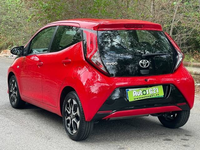 ToyotaAygo 70 x-style 53 kW (72 CV) Vehículo usado en Barcelona - 8