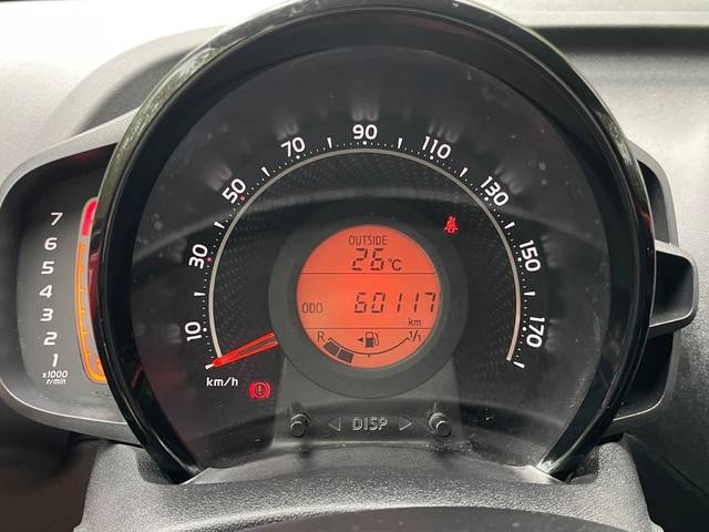ToyotaAygo 70 x-style 53 kW (72 CV) Vehículo usado en Barcelona - 20