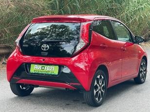 Toyota Aygo 70 x-style 53 kW (72 CV)