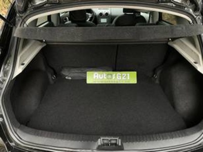 Nissan Qashqai 1.6 Tekna Sport 4X2 86 kW (117 CV) Nissan Qashqai 1.6 Tekna Sport 4X2 86 kW (117 CV)