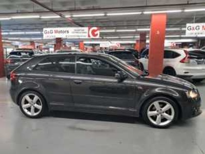Audi A3 Ambition 1.8 TFSI 118 kW (160 CV) Audi A3 Ambition 1.8 TFSI 118 kW (160 CV)