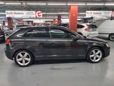 Audi A3 Ambition 1.8 TFSI 118 kW (160 CV) Audi A3 Ambition 1.8 TFSI 118 kW (160 CV)
