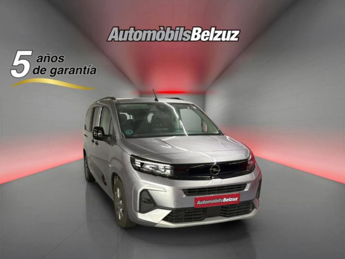 OpelCombo Combi 1.5 Td S&S XL Auto 96 kW (130 CV) Vehículo usado en Barcelona - 3 OpelCombo Combi 1.5 Td S&S XL Auto 96 kW (130 CV) Vehículo usado en Barcelona - 3