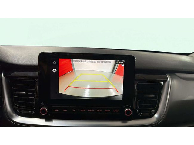 KiaStonic 1.0 T-GDi MHEV Drive DCT 74 kW (101 CV) Vehículo usado en Barcelona - 16
