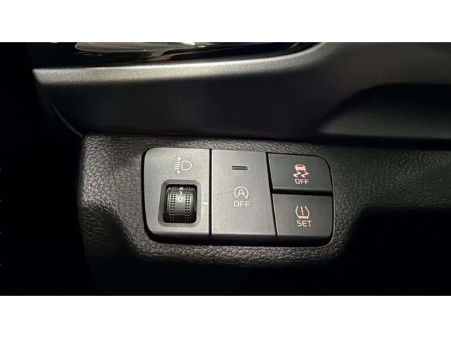 KiaStonic 1.0 T-GDi MHEV Drive DCT 74 kW (101 CV) Vehículo usado en Barcelona - 20