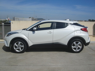 Toyota C-HR 1.8 125H Advance 90 kW (122 CV)