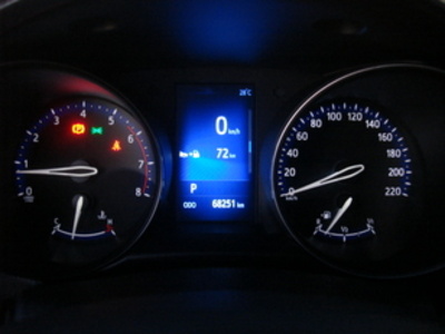 Toyota C-HR 1.8 125H Advance 90 kW (122 CV) Toyota C-HR 1.8 125H Advance 90 kW (122 CV)