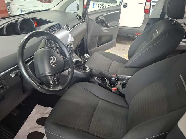 ToyotaVerso 130 Advance 97 kW (132 CV) Vehículo usado en Barcelona - 10