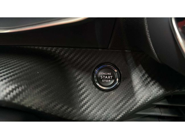 Peugeot208 BlueHDi 100 GT Line 75 kW (100 CV) Vehículo usado en Barcelona - 20