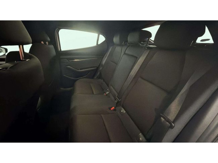 MazdaMazda 3 2.5L E-SKY G MHEV Prime-line 103 kW (140 CV) Vehículo usado en Barcelona - 10 MazdaMazda 3 2.5L E-SKY G MHEV Prime-line 103 kW (140 CV) Vehículo usado en Barcelona - 10