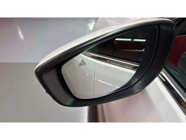 MazdaMazda 3 2.5L E-SKY G MHEV Prime-line 103 kW (140 CV) Vehículo usado en Barcelona - 28