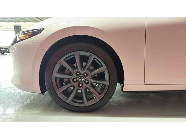 MazdaMazda 3 2.5L E-SKY G MHEV Prime-line 103 kW (140 CV) Vehículo usado en Barcelona - 29