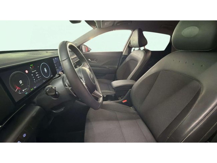 HyundaiKona 1.6 GDI HEV Maxx DT 95 kW (129 CV) Vehículo usado en Barcelona - 9 HyundaiKona 1.6 GDI HEV Maxx DT 95 kW (129 CV) Vehículo usado en Barcelona - 9