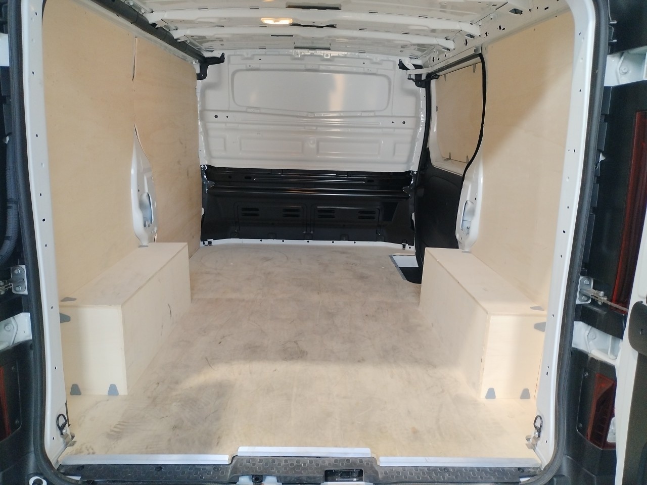 Renault Trafic Furgon E-Tech L2 H1 52kW 90 kW (122 CV) - foto 12 de Renault Trafic Furgon