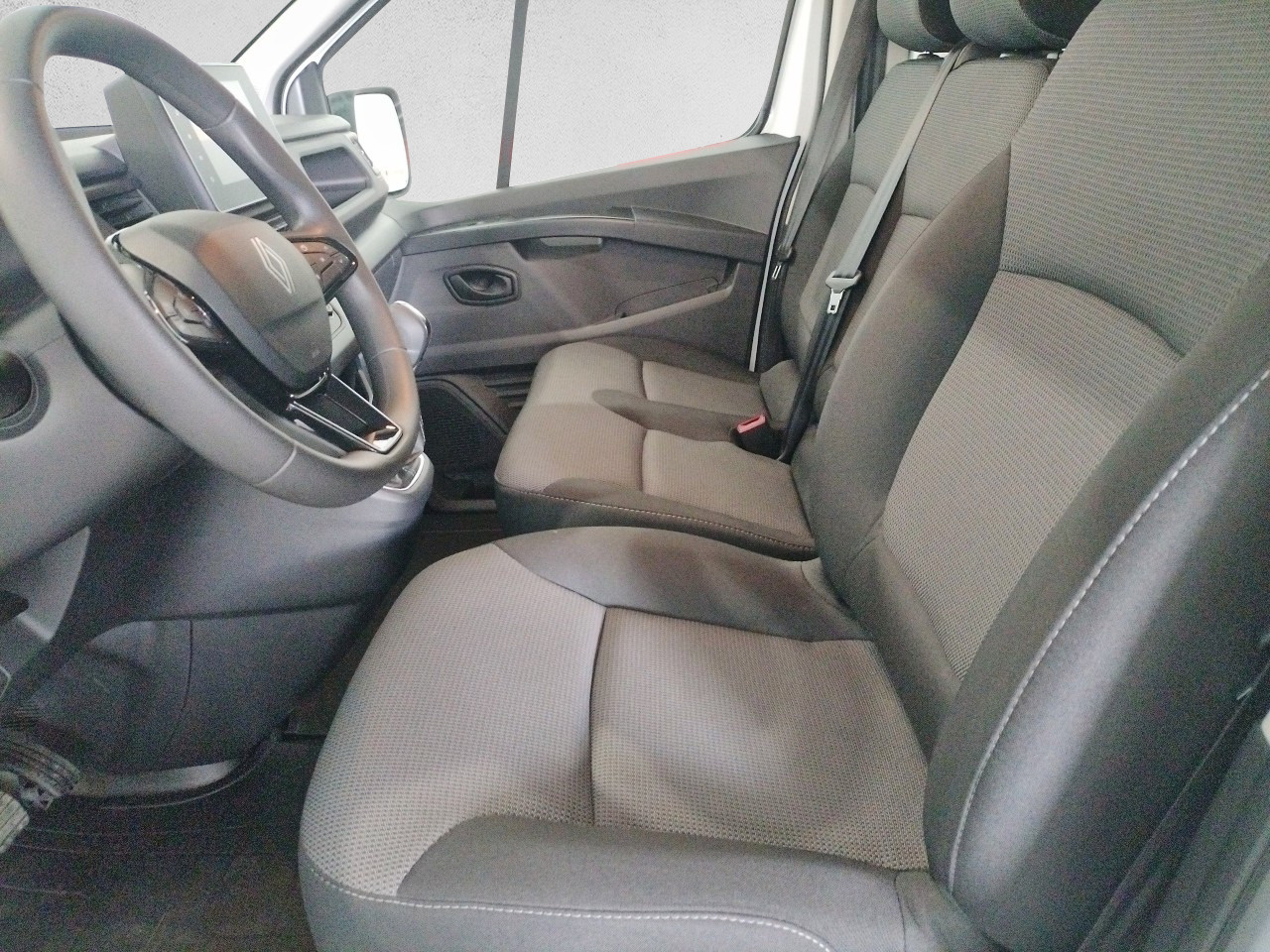 Renault Trafic Furgon E-Tech L2 H1 52kW 90 kW (122 CV) - foto 13 de Renault Trafic Furgon