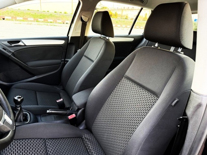 VolkswagenGolf 1.6 TDI BMT 77 kW (105 CV) Vehículo usado en Barcelona - 4 VolkswagenGolf 1.6 TDI BMT 77 kW (105 CV) Vehículo usado en Barcelona - 4