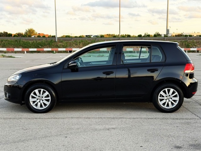 VolkswagenGolf 1.6 TDI BMT 77 kW (105 CV) Vehículo usado en Barcelona - 9 VolkswagenGolf 1.6 TDI BMT 77 kW (105 CV) Vehículo usado en Barcelona - 9