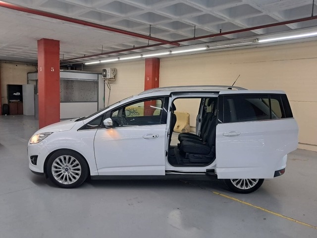 FordGrand C-Max 1.6 EcoBoost S&S Titanium 110 kW (150 CV) Vehículo usado en Barcelona - 11