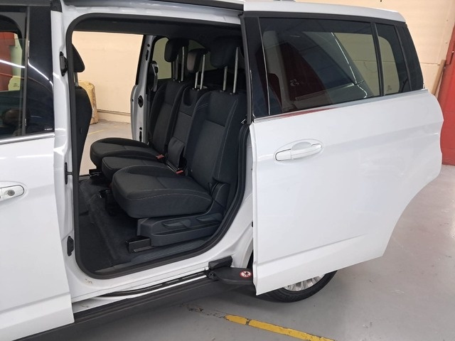 FordGrand C-Max 1.6 EcoBoost S&S Titanium 110 kW (150 CV) Vehículo usado en Barcelona - 12