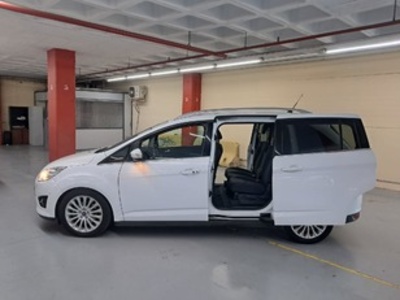 Ford Grand C-Max 1.6 EcoBoost S&S Titanium 110 kW (150 CV) Ford Grand C-Max 1.6 EcoBoost S&S Titanium 110 kW (150 CV)