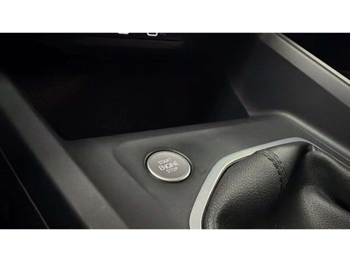 VolkswagenGolf Life 1.0 TSI 81 kW (110 CV) Vehículo usado en Barcelona - 21 VolkswagenGolf Life 1.0 TSI 81 kW (110 CV) Vehículo usado en Barcelona - 21