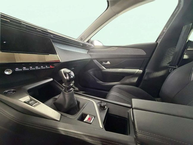 Peugeot308 PureTech 130 S&S Allure 96 kW (130 CV) Vehículo usado en Barcelona - 13