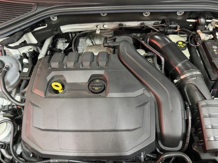 VolkswagenT-Roc Advance R-Line 1.5 TSI 110 kW (150 CV) DSG Vehículo usado en Barcelona - 37 VolkswagenT-Roc Advance R-Line 1.5 TSI 110 kW (150 CV) DSG Vehículo usado en Barcelona - 37