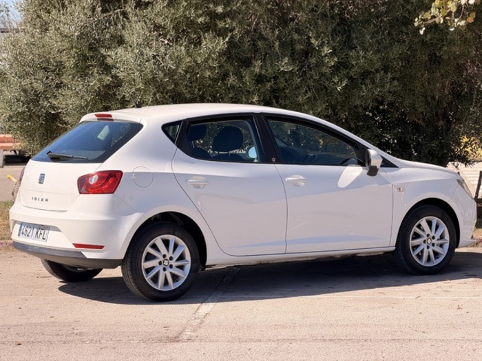 SEATIbiza 1.4 TDI Style Connect 66 kW (90 CV) Vehículo usado en Barcelona - 8 SEATIbiza 1.4 TDI Style Connect 66 kW (90 CV) Vehículo usado en Barcelona - 8