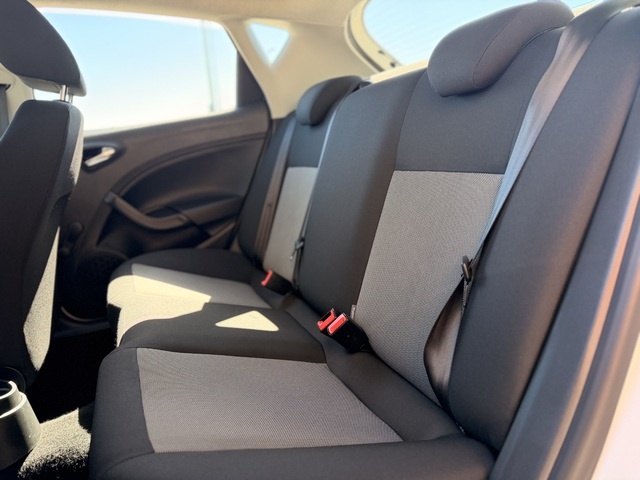 SEATIbiza 1.4 TDI Style Connect 66 kW (90 CV) Vehículo usado en Barcelona - 12