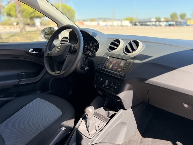 SEATIbiza 1.4 TDI Style Connect 66 kW (90 CV) Vehículo usado en Barcelona - 16
