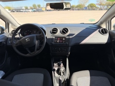 SEAT Ibiza 1.4 TDI Style Connect 66 kW (90 CV) SEAT Ibiza 1.4 TDI Style Connect 66 kW (90 CV)