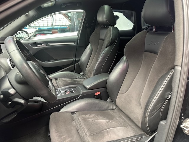 AudiS3 Sportback 2.0 TFSI Quattro 221 kW (300 CV) KM0 en Barcelona - 12
