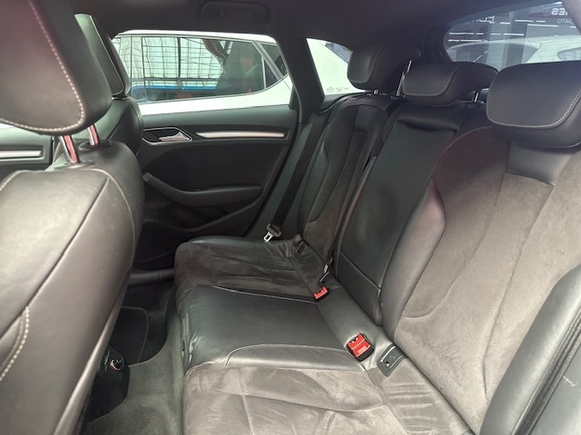 AudiS3 Sportback 2.0 TFSI Quattro 221 kW (300 CV) KM0 en Barcelona - 13