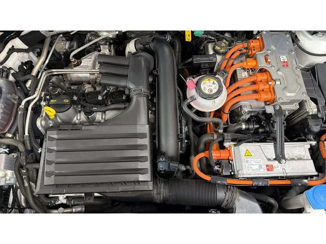CUPRAFormentor 1.4 e-Hybrid DSG 150 kW (204 CV) Vehículo usado en Barcelona - 23