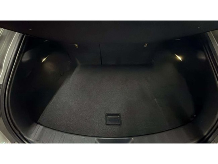 LexusUX 250h Eco 135 kW (184 CV) Vehículo usado en Barcelona - 18 LexusUX 250h Eco 135 kW (184 CV) Vehículo usado en Barcelona - 18