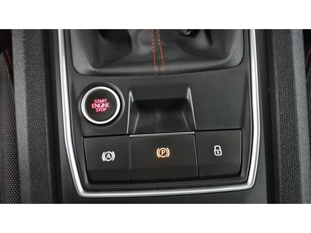 SEATLeón 2.0 TDI S&S FR 110 kW (150 CV) Vehículo usado en Barcelona - 34