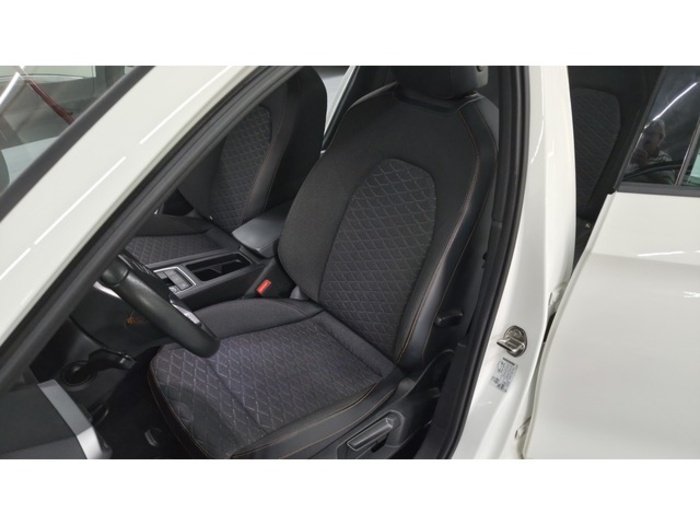 SEATLeón 2.0 TDI S&S FR 110 kW (150 CV) Vehículo usado en Barcelona - 42 SEATLeón 2.0 TDI S&S FR 110 kW (150 CV) Vehículo usado en Barcelona - 42