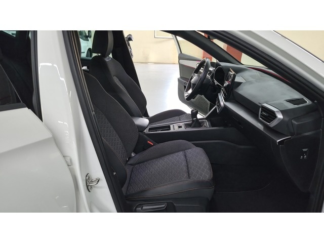 SEATLeón 2.0 TDI S&S FR 110 kW (150 CV) Vehículo usado en Barcelona - 44