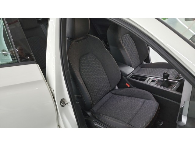 SEATLeón 2.0 TDI S&S FR 110 kW (150 CV) Vehículo usado en Barcelona - 45